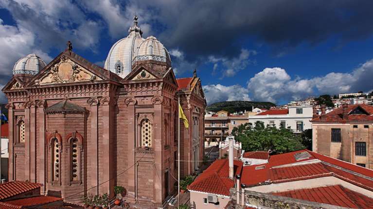 Οι καμπάνες θα χτυπήσουν για τους πρόσφυγες σε Μυτιλήνη και Γερμανία