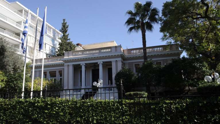 Το Μαξίμου ενοχλείται και αδειάζει Μπαλαούρα- Μάρδα