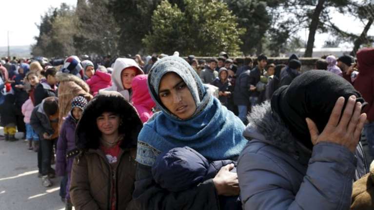 Πρακτορείο Novinite: Οι πρόσφυγες περνούν τώρα από τη Βουλγαρία