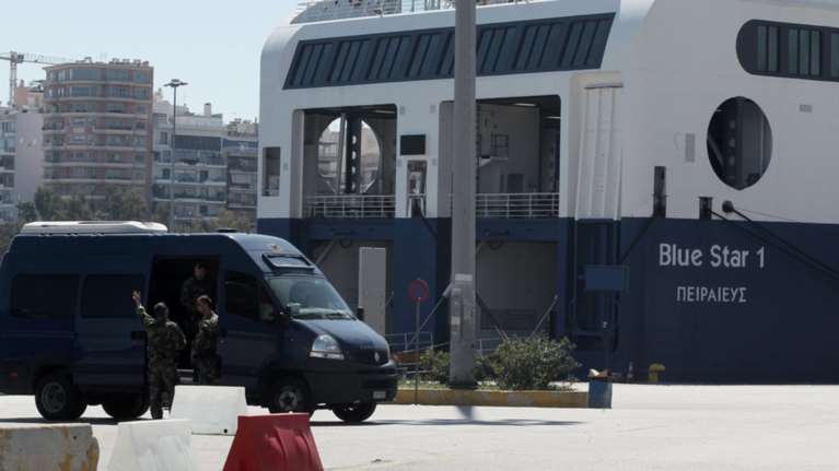 Νέο τηλεφώνημα για βόμβα στο Blue Star 1