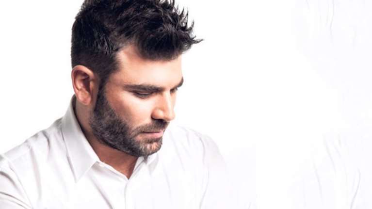 Αυτός είναι ο νέος δικηγόρος της οικογένειας Παντελίδη. Το μήνυμα στο fb