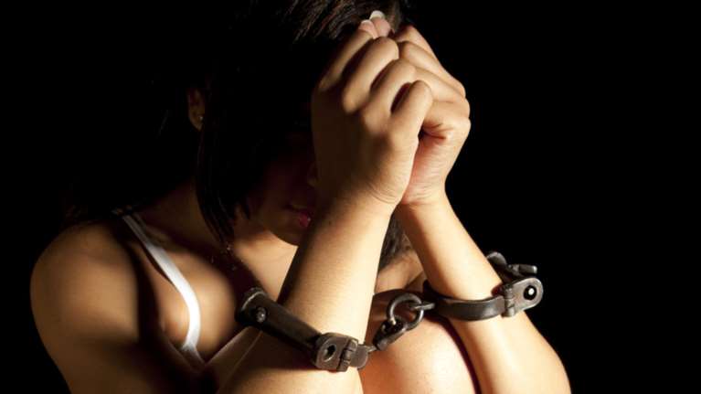 Ελεύθερες 75 γυναίκες-θύματα τράφικινγκ από τη Συρία