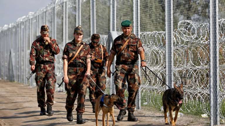 Θέλουν να στείλουν στρατό στην Ελλάδα για φύλαξη συνόρων