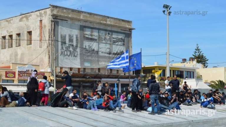 Χιος: Στον Πειραιά θέλουν να έρθουν όσοι δραπέτευσαν από το hot spot