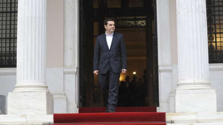 Επαφές Τσίπρα με πολιτικούς αρχηγούς και Ευρωπαίους