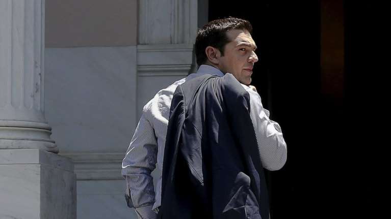 Που το πάει ο Τσίπρας:Κάλπες ή επικοινωνιακά παιγνίδια;