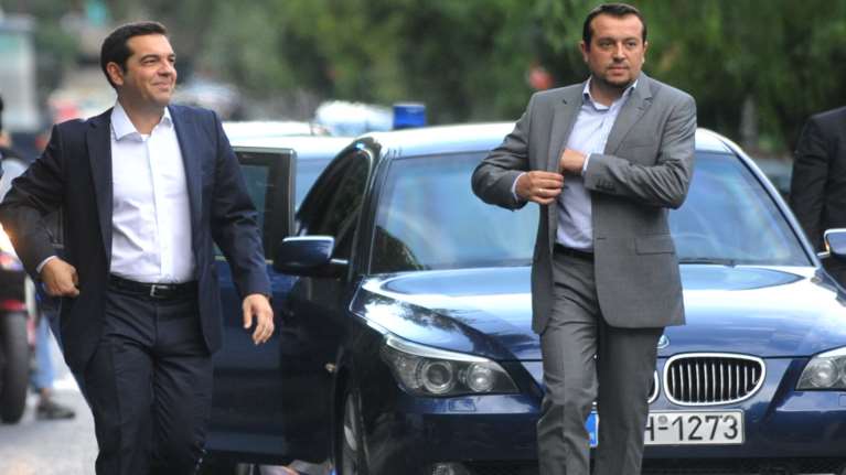 Κυβέρνηση: Τα «Νέα» διαψεύδουν τα «Νέα»