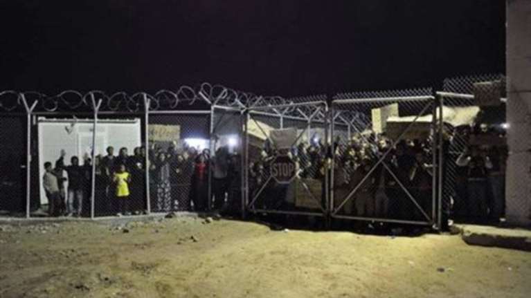 Liberation:Η απουσία της κυβέρνησης ευνοεί την ακροδεξιά