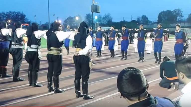 Κρήτη και Πόντος «ενώθηκαν» σε έναν αντικριστό χορό