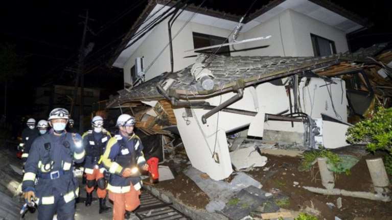 Νύχτα τρόμου στην Ιαπωνία από τον νέο σεισμό