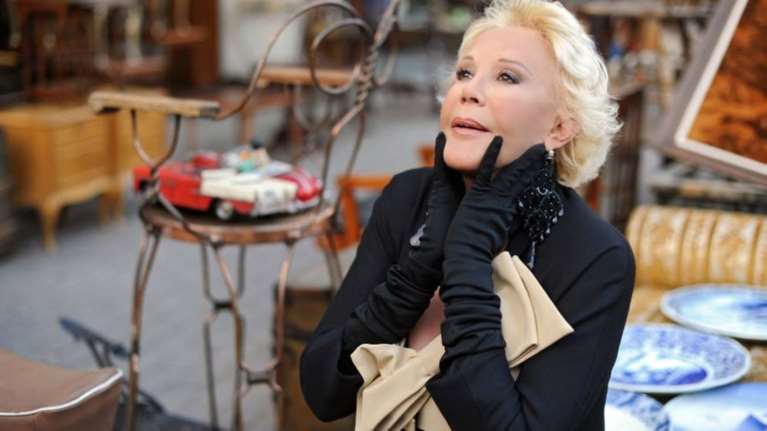 Λάσκαρη: «Οι εκατό ζωές που έχω ζήσει»