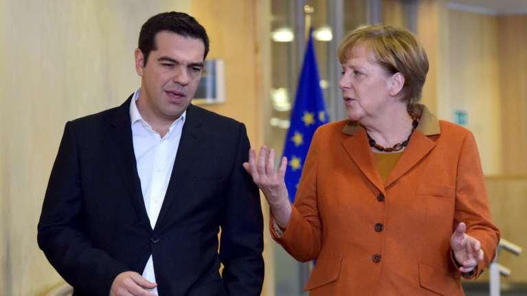 Τσίπρας σε Μέρκελ: Δεν έχω πλειοψηφία σε κόμμα και Βουλή για νέα μέτρα