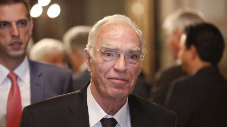 Λεβέντης:Με μισούν γιατί θέλω μείωση μισθού βουλευτών