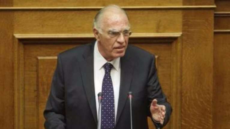 Λεβέντης:Ο Καμμένος με τη στολή νομίζει ότι φοβίζει τους Τούρκους;