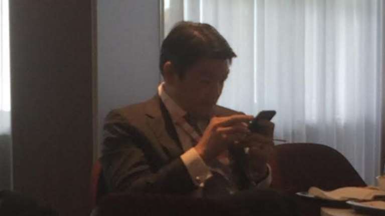 Και στο Eurogroup ο κορεάτης σύμβουλος Γκλεν Κιμ