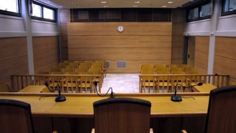 Συνεχίζουν την αποχή τους οι δικηγόροι έως τις 7 Μαΐου