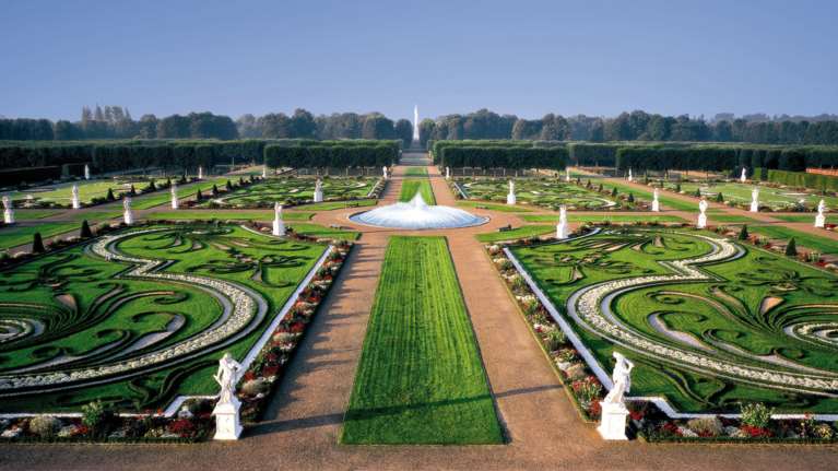 Oι θαυμαστοί Κήποι Χερενχόιζερ, όπου η Μέρκελ υποδέχθηκε τον Ομπάμα