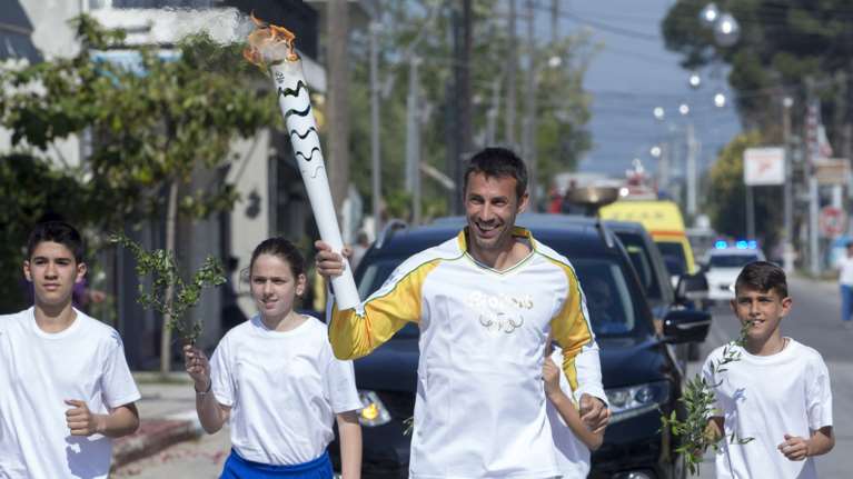 Κυκλοφοριακές ρυθμίσεις για την Ολυμπιακή Φλόγα-Ποιοι δρόμοι κλείνουν