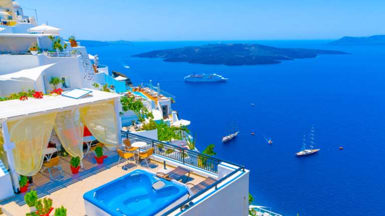 To lonely planet αποθεώνει τη Σαντορίνη: Το supermodel των νησιών