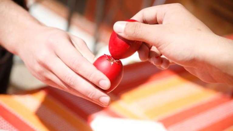 Πόσα αυγά μπορούμε να φάμε χωρίς φόβο το Πάσχα;