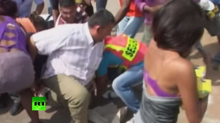 Λεηλασίες, μπλακάουτ και χάος στη Βενεζουέλα