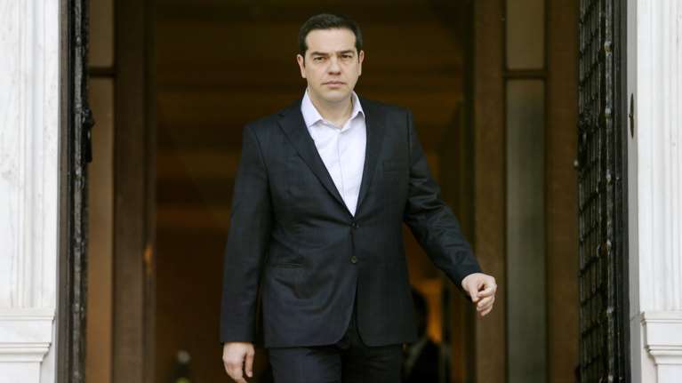 WSJ: Ο «απρόβλεπτος» Τσίπρας και το σενάριο εκλογών