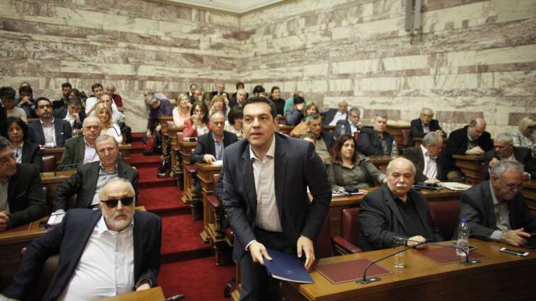 Σε τρία κομμάτια η ΚΟ του ΣΥΡΙΖΑ για τα νέα σκληρά μέτρα