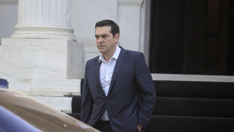 Ο οδυνηρός συμβιβασμός και τα σενάρια των εκλογών