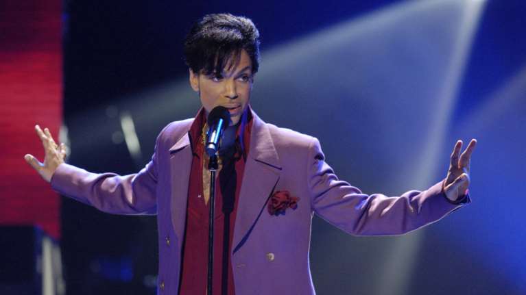 Eνα θησαυροφυλάκιο γεμάτο ακυκλοφόρητα τραγούδια άφησε πίσω του ο Prince