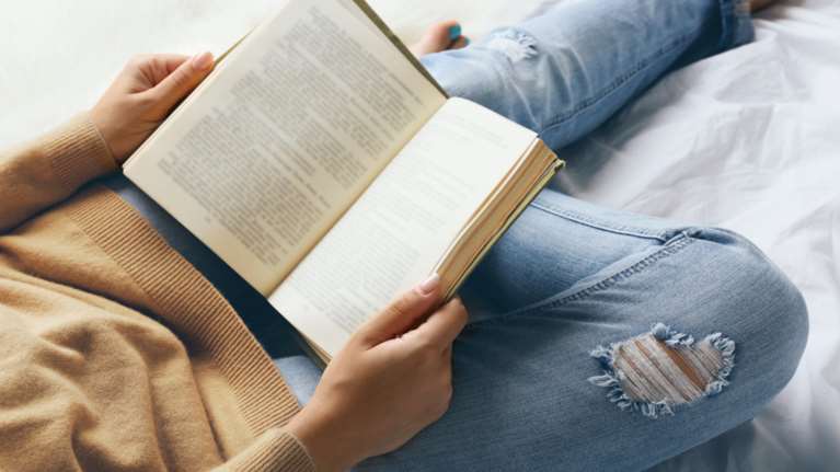 Πέντε λόγοι για να διαβάζεις περισσότερο