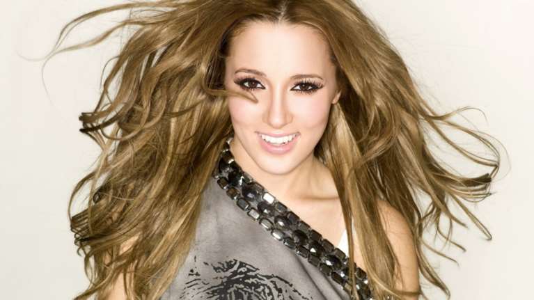 Δείτε πώς γιόρτασε η Καλομοίρα το Πάσχα στην Αμερική