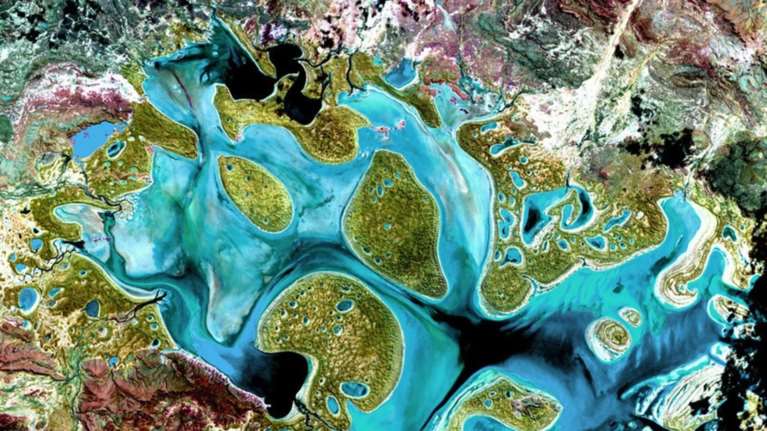 Ετσι είναι η γη από το διάστημα. Είκοσι ασύλληπτες εικόνες