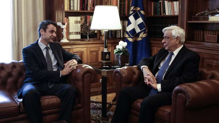 Συστάσεις από Κυριάκο, διευκρινίσεις από Προεδρία