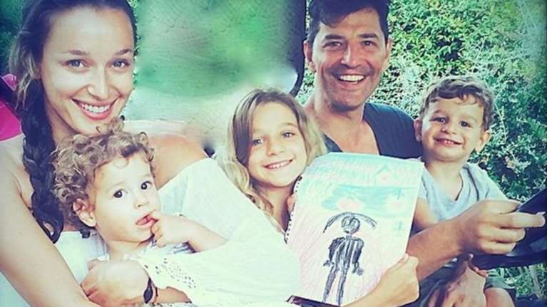 Σάκης: Γιατί τα ονόματα των παιδιών μας ξεκινούν από Α