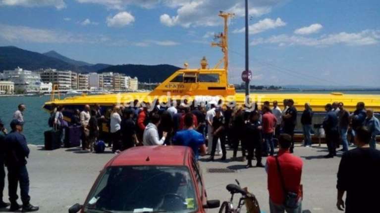 Επεισόδια κατά τον απόπλου του πλοίου «Ερατώ» στον Βόλο