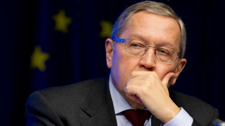 Ρέγκλινγκ: Όχι στο «κλείδωμα» των ελληνικών επιτοκίων