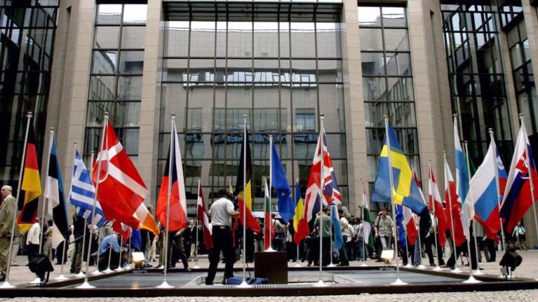 Κομισιόν: Σημαντική πρόοδος για να κλείσει η συμφωνία