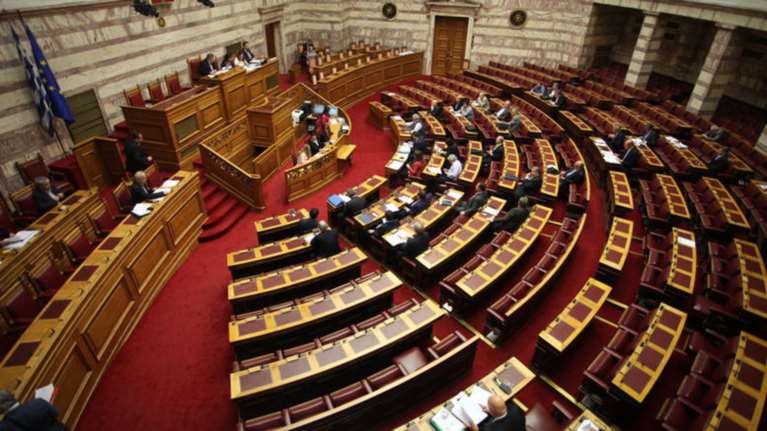 Την Τετάρτη στη δημοσιότητα τα πόθεν έσχες πολιτικών για το 2012