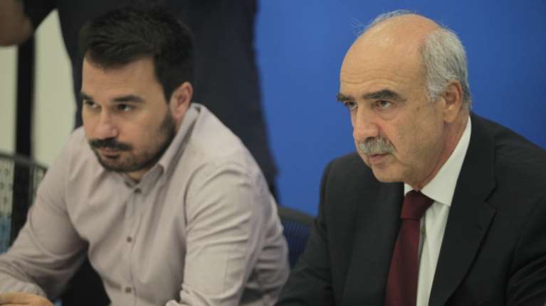 Μεϊμαράκης- Παπαμιμίκος:Από τα γαλλικά στις...αγκαλιές