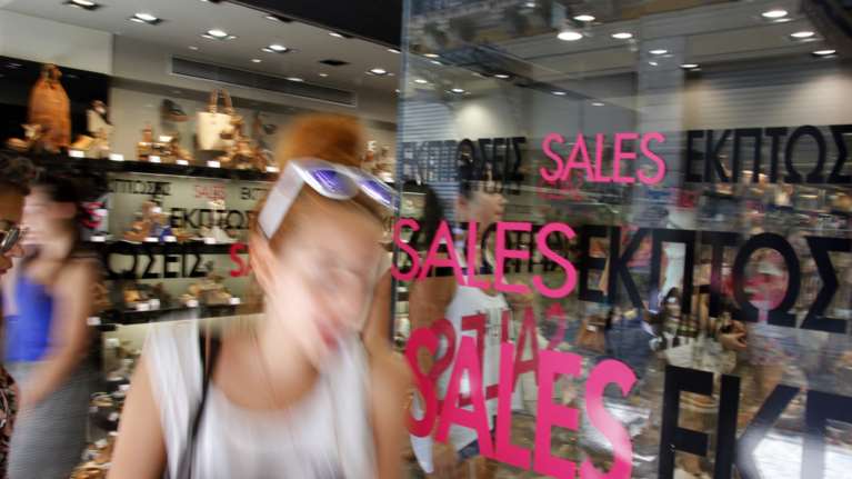 Νέο 10ήμερο εκπτώσεων γιατί το πρώτο... «πάτωσε»