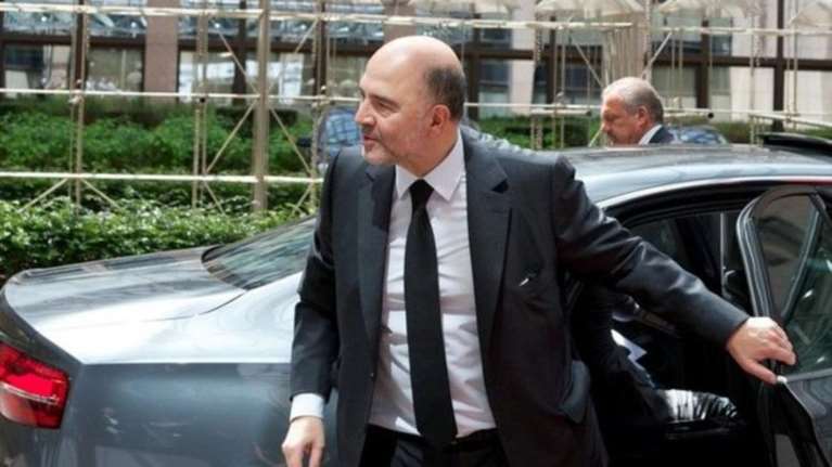 Μοσκοβισί: Ελάφρυνση του χρέους, αλλά με 2 κόκκινες γραμμές