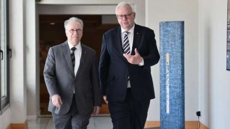 Συνάντηση Σάλλα - Φουκς για το τραπεζικό σύστημα