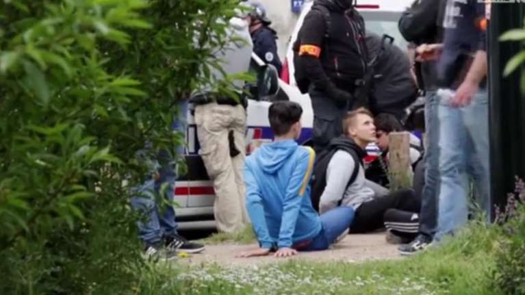 Συλλήψεις μαθητών και γενική εξέγερση στη Γαλλία