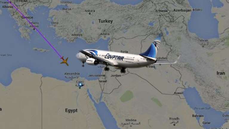 Mirror: Βρέθηκαν 2 σοροί στις έρευνες για το Airbus