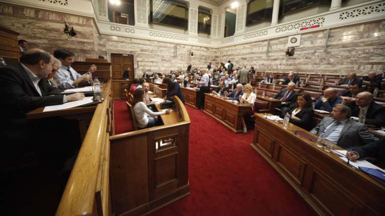 Υψηλή ένταση και σοκ για τους βουλευτές του ΣΥΡΙΖΑ