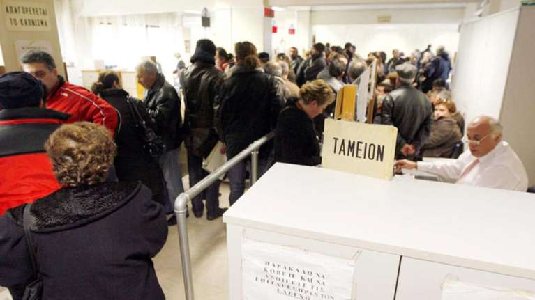 Οι νέοι συνταξιούχοι τα μεγάλα θύματα των αλλαγών