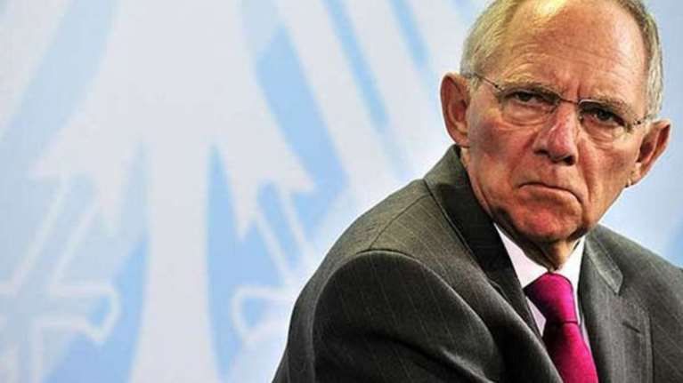 Βλέπει συμφωνία ο Σόιμπλε αλλά όχι στο Eurogroup της Τρίτης