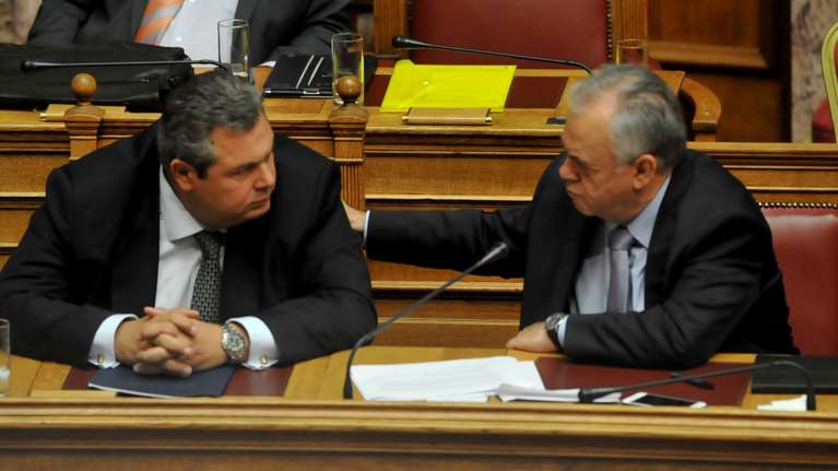 Ψάχνουν εναγωνίως ισοδύναμα για τα ειδικά μισθολόγια