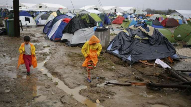 Χαιρετίζει εκ των προτέρων την «εκκένωση» της Ειδομένης η Κομισιόν