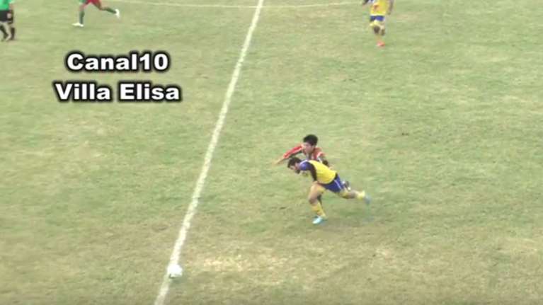 Σοκ Νεκρός ποδοσφαιριστής από χτύπημα αντιπάλου (video)